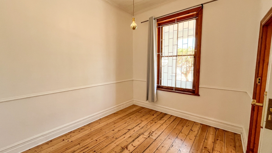 To Let 3 Bedroom Property for Rent in Wynberg Western Cape